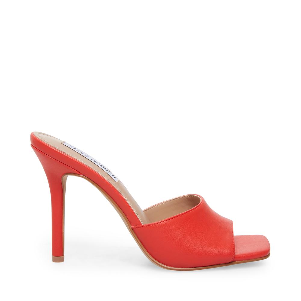 Steve Madden Women SIGNAL RED